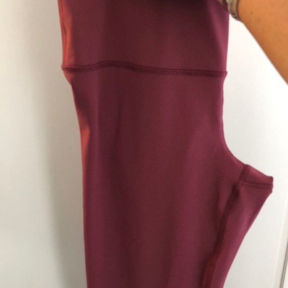 90 degree berry workout leggings - Picture 3 of 3